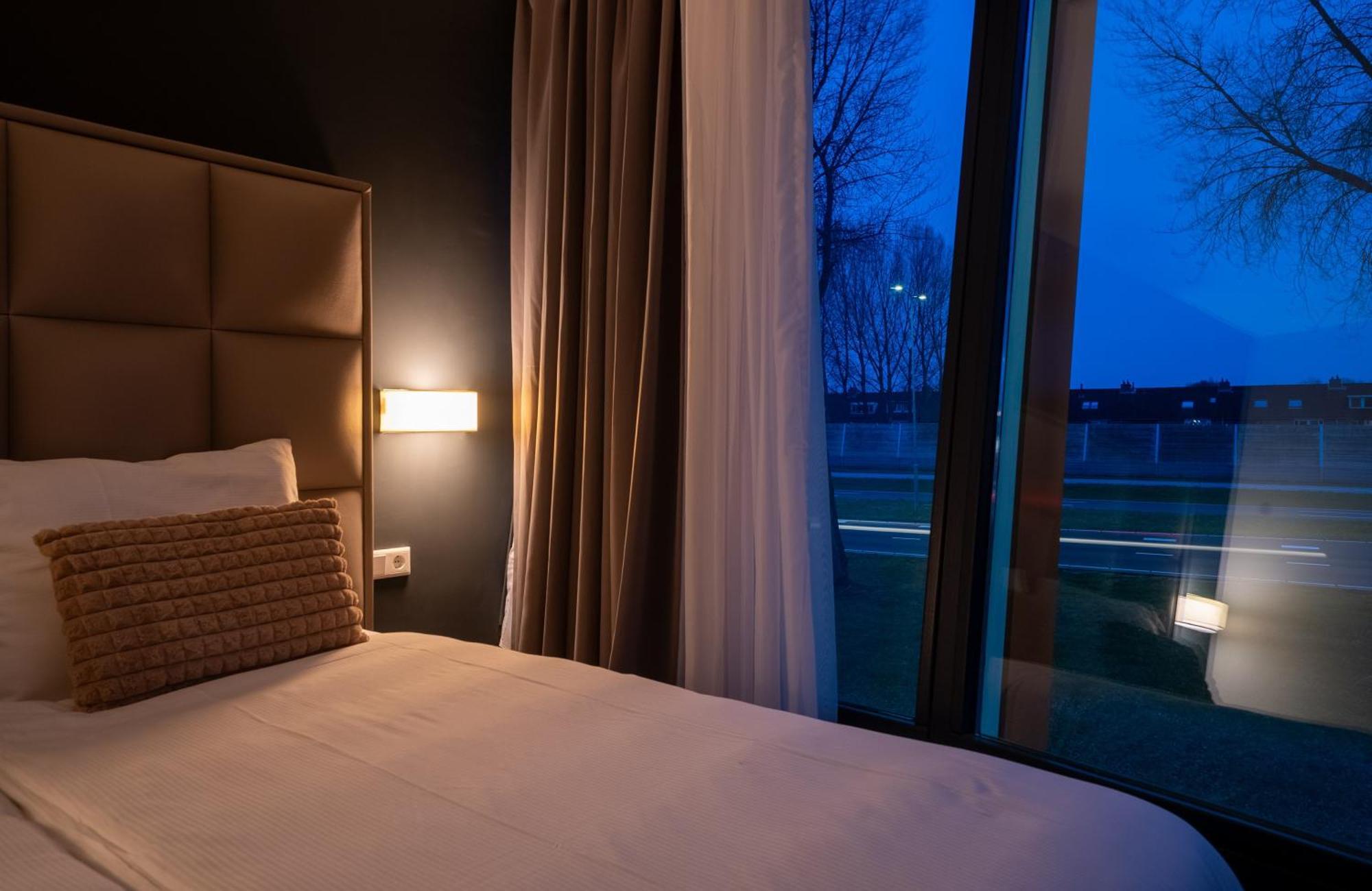 Ma Airport Hotel Hoofddorp Ngoại thất bức ảnh