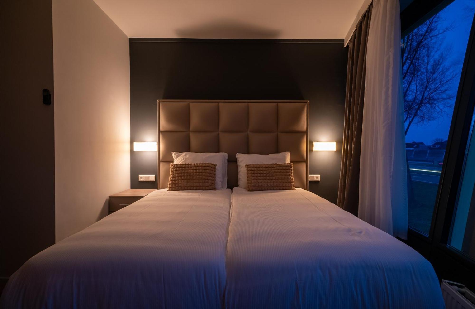 Ma Airport Hotel Hoofddorp Ngoại thất bức ảnh