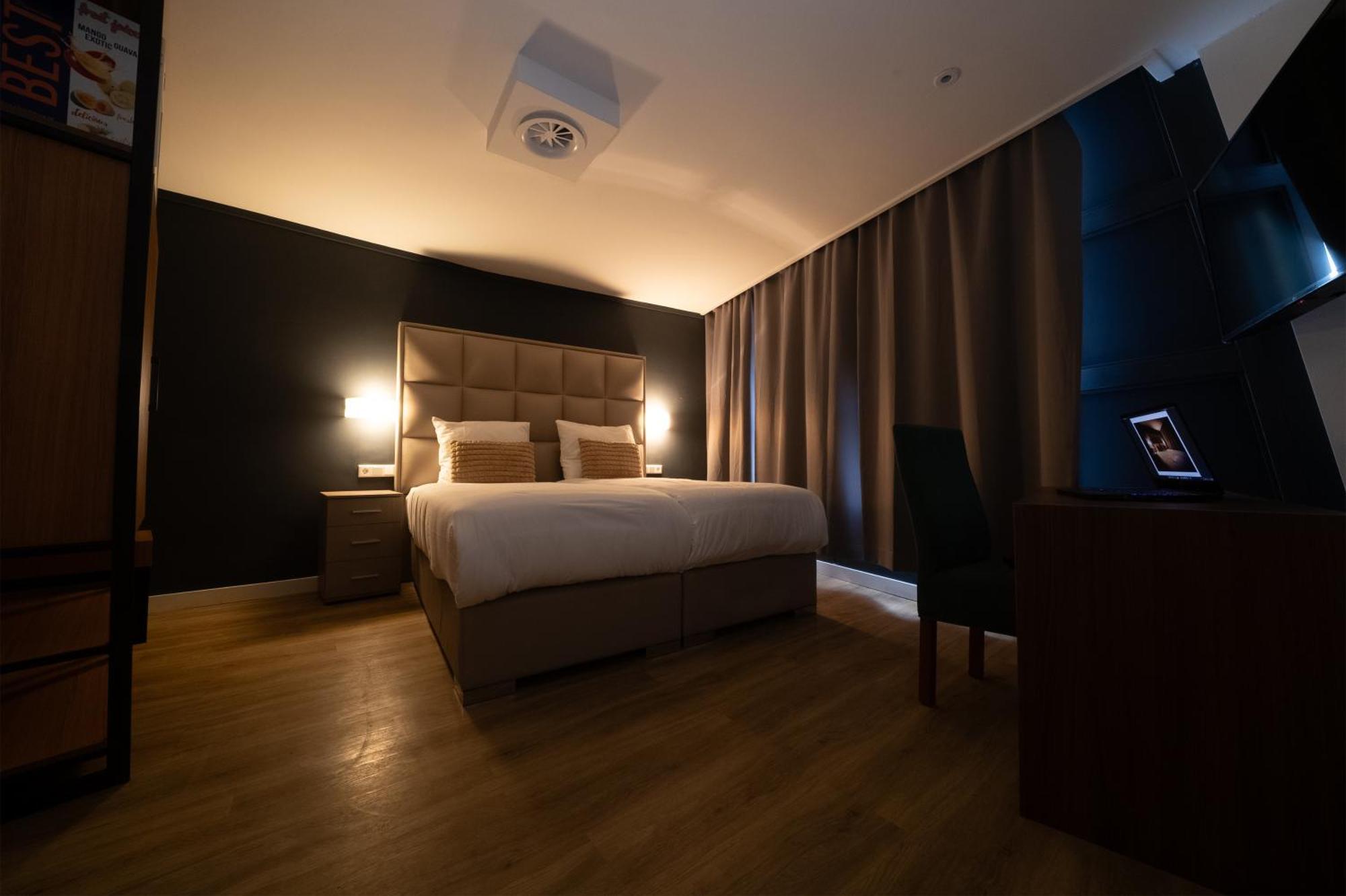 Ma Airport Hotel Hoofddorp Ngoại thất bức ảnh
